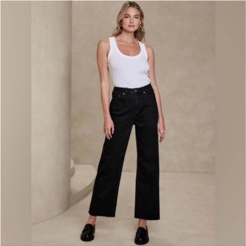 Banana Republic Factory Ultra High-Rise Straight Fit, Size 8, Black, NWT